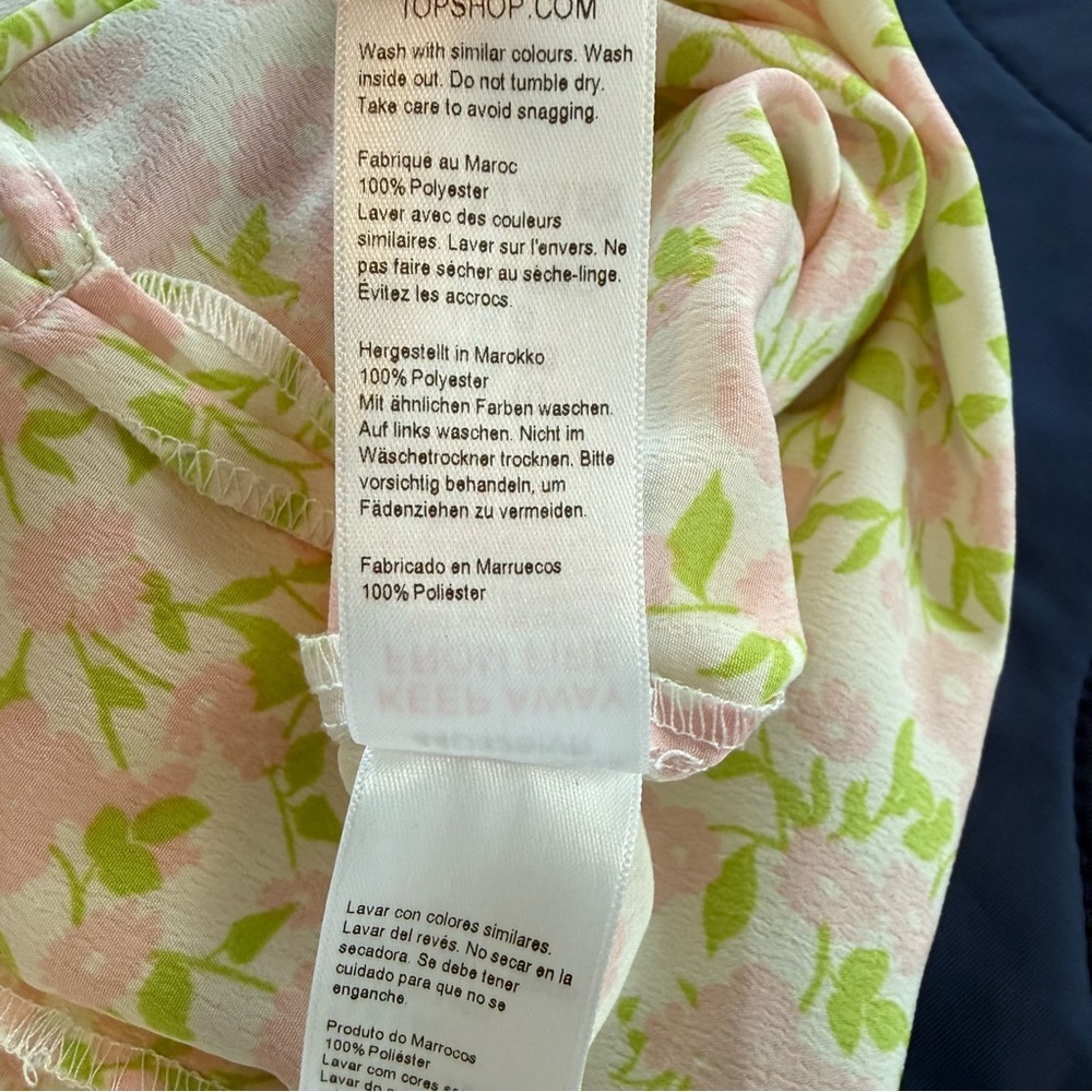 Topshop Light Floral Maxi Dress, Size 6, Great Condition - Picture 16 of 16